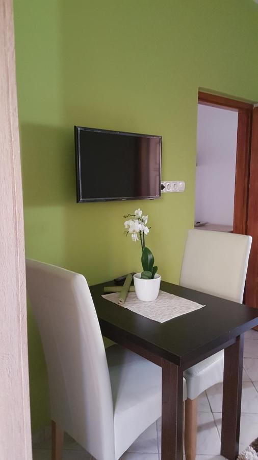 Topart Apartman ตาปอลซา ภายนอก รูปภาพ